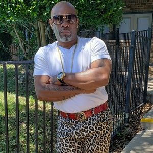 Meet your Posher, Timothy